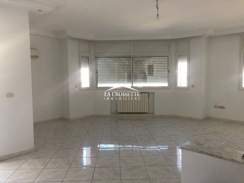 Etage de villa S+3 aux Jardins de Carthage